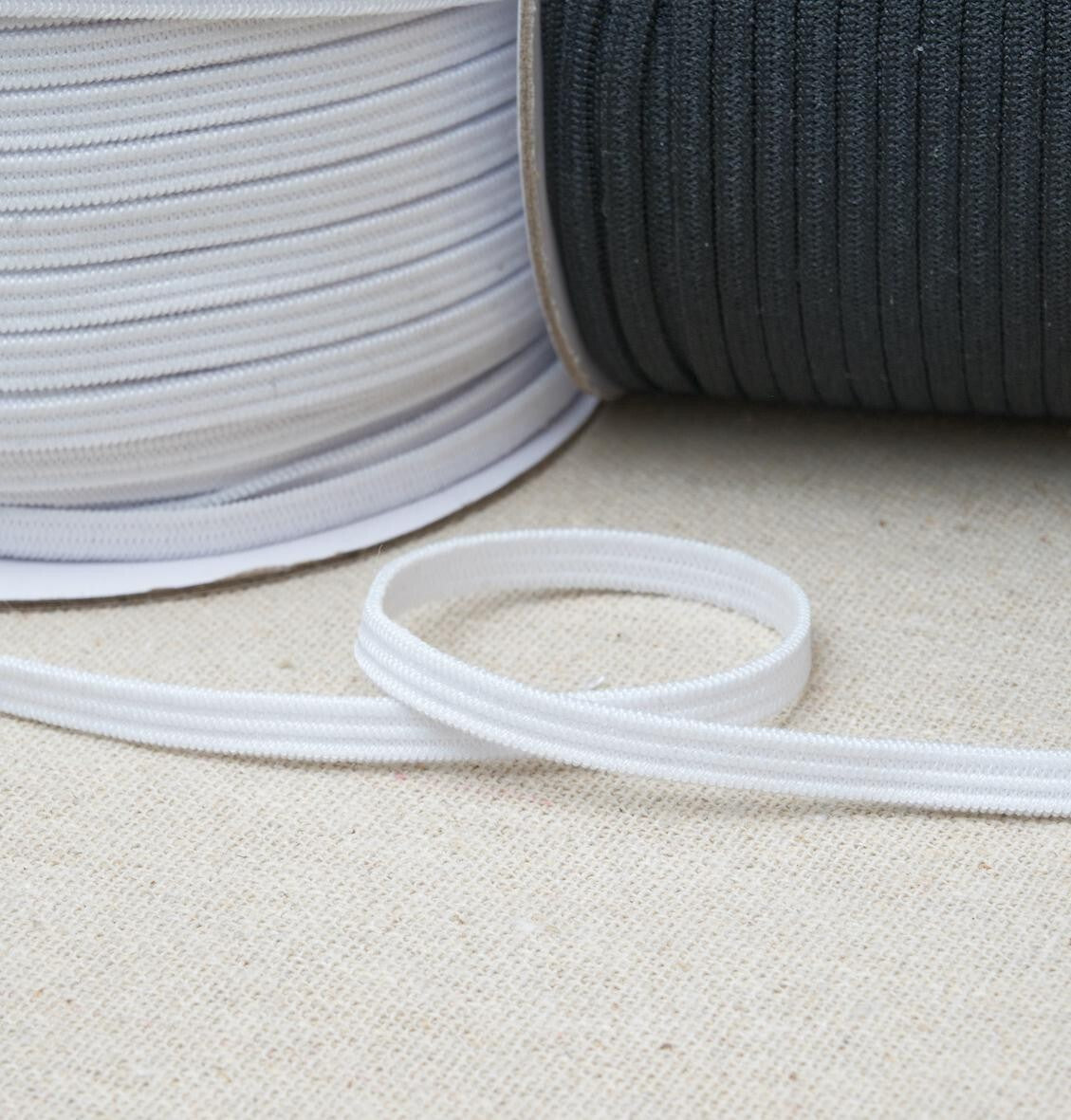 Soft 3mm and 5mm flat elastic black white